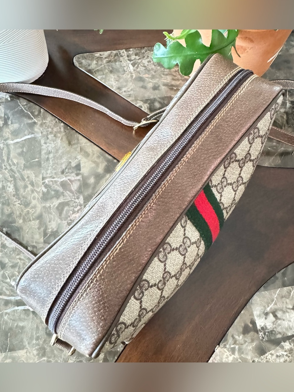 GUCCI Ophidia GG Coated Canvas with Sherryline Crossbody Camera bag - Picture 5 of 13